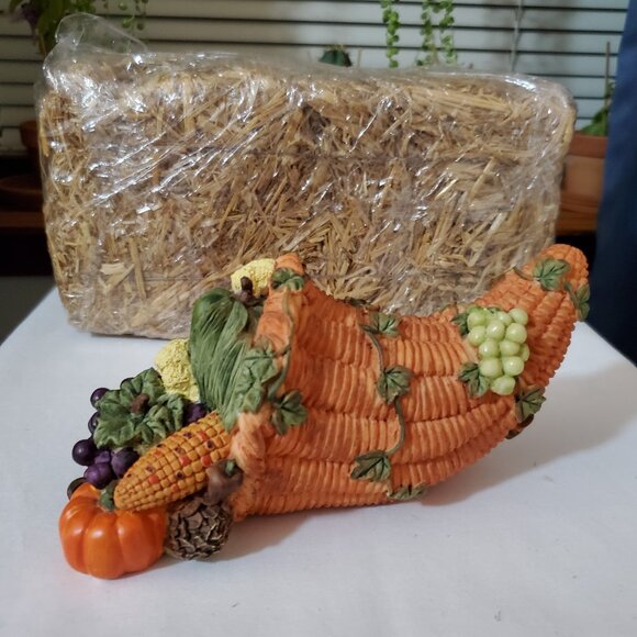 Fall / Autumn Mini Horn of Plenty – Tabletop Décor Made of Resin – 7 1/2" x 5” - Picture 2 of 9